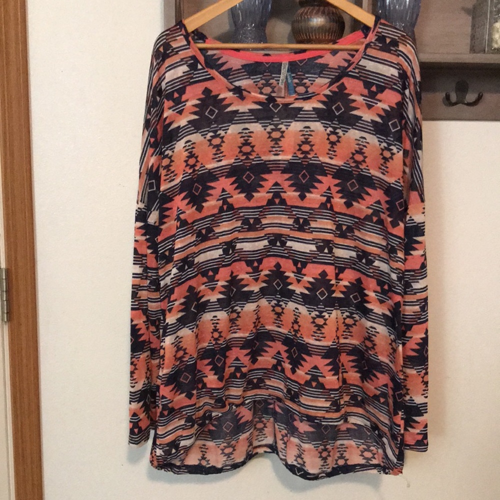 Wallflower Blouse tribal print, black long sleeve tee size 3X